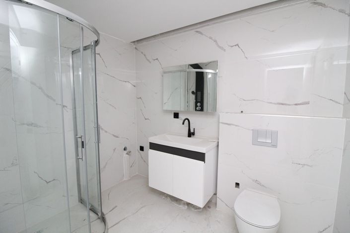 Image No.18-3 Bed Apartment for sale