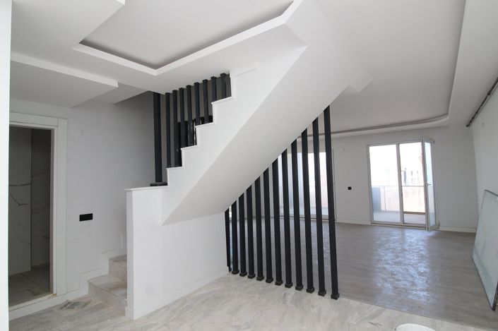 Image No.9-3 Bed Apartment for sale