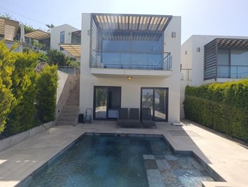 Exterior 8