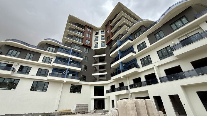 Image No.10-1 Bed Apartment for sale