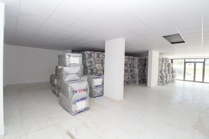 Image No.10-2 Bed Commercial for sale