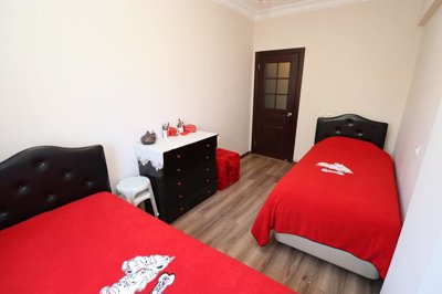 Interior 8