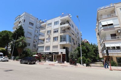 Exterior 3