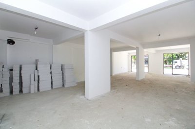 Interior 3