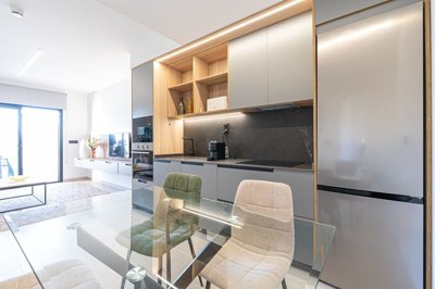 Interior 4