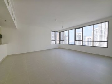 Interior 5