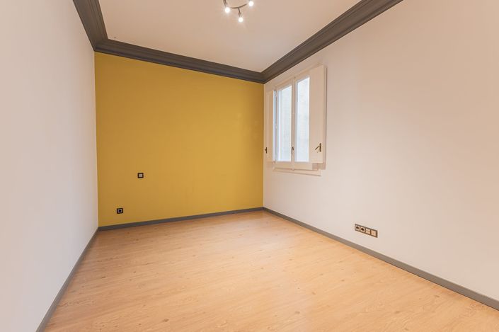 Image No.31-5 Bed Apartment for sale