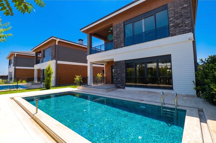 Image No.3-4 Bed House/Villa for sale