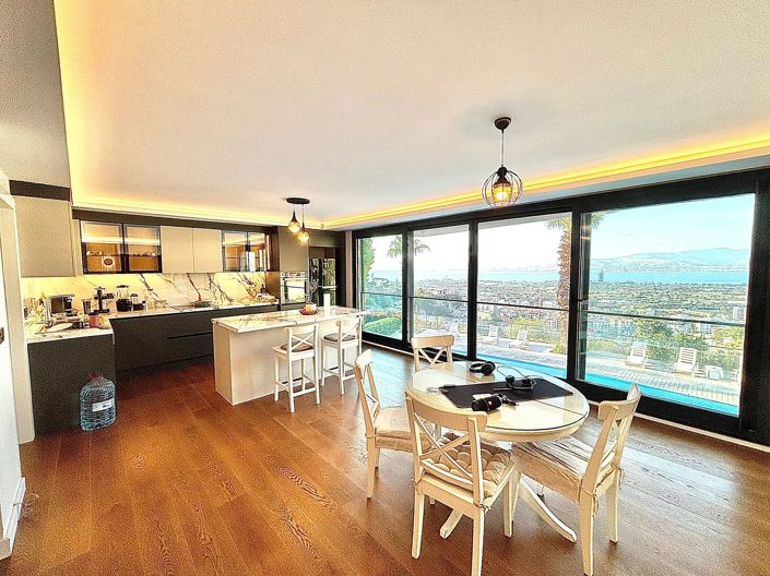 Image No.12-2 Bed Apartment for sale