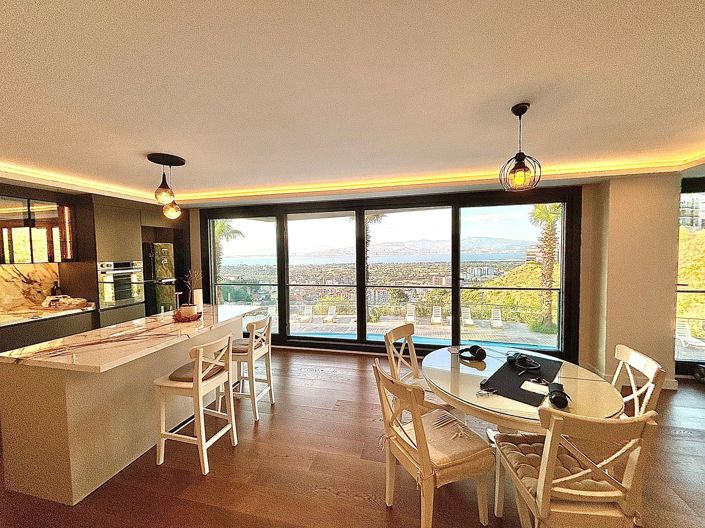 Image No.13-2 Bed Apartment for sale