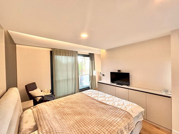 Image No.18-2 Bed Apartment for sale
