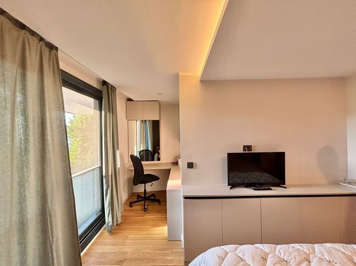 Image No.19-2 Bed Apartment for sale