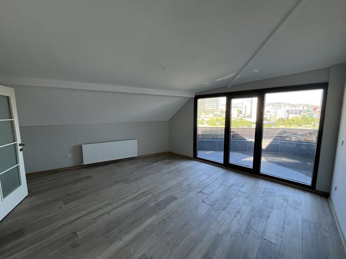 Image No.11-1 Bed Apartment for sale