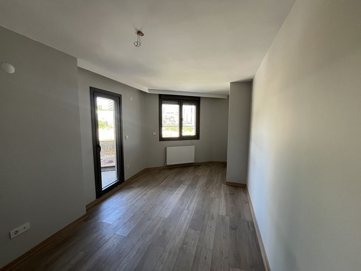 Image No.18-1 Bed Apartment for sale