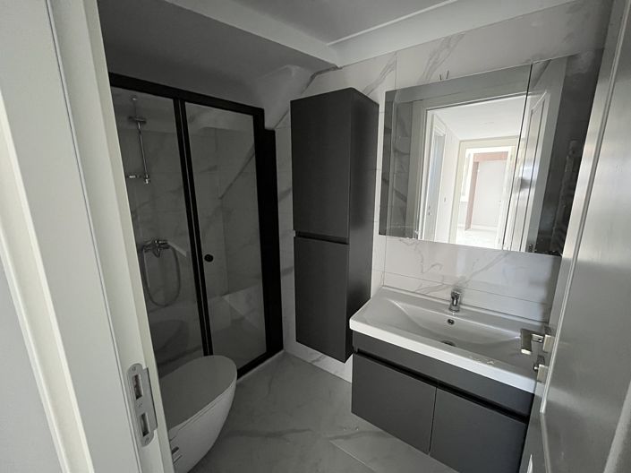 Image No.22-2 Bed Apartment for sale