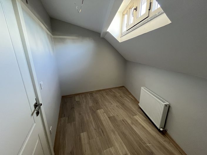 Image No.20-3 Bed Apartment for sale