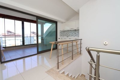 Interior 7