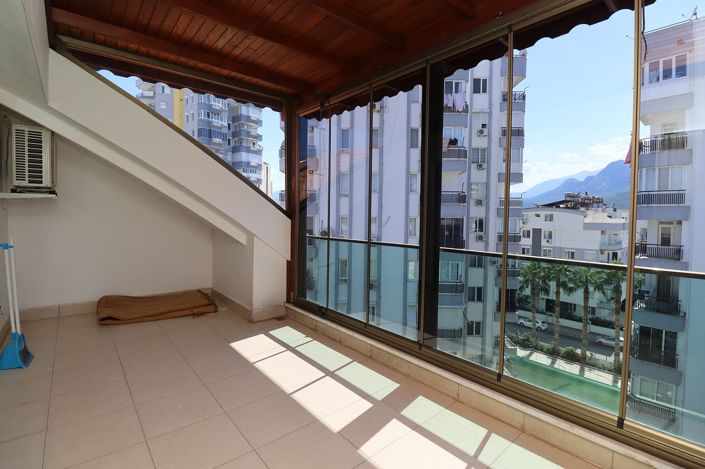 Image No.25-3 Bed Apartment for sale