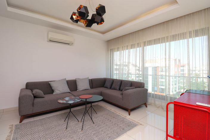Image No.9-3 Bed Apartment for sale