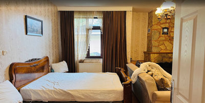 Interior 7