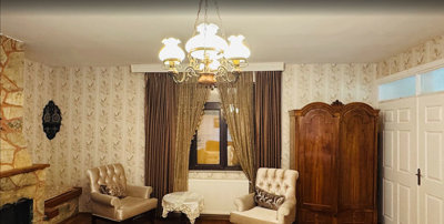 Interior 9