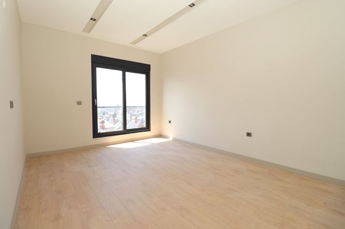 Image No.15-1 Bed Apartment for sale