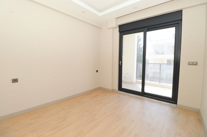 Image No.21-1 Bed Apartment for sale