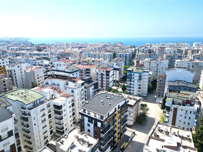 Antalya Properties Near the Sea and Social Amenities
