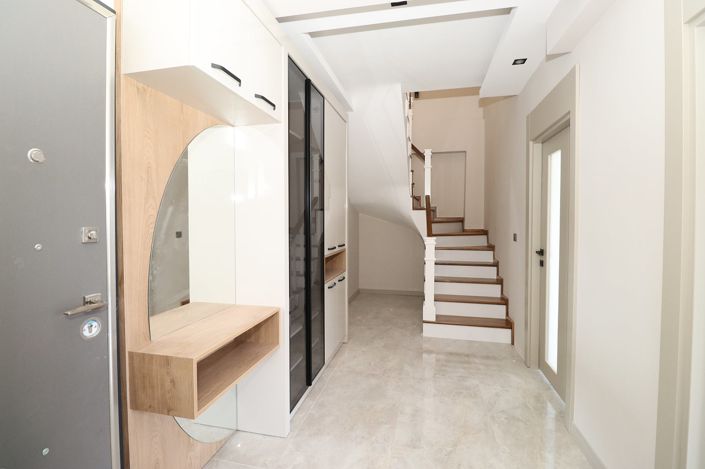 Image No.23-3 Bed Apartment for sale