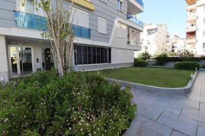 Exterior 7