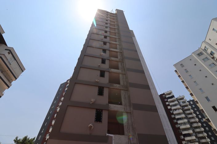 Image No.28-2 Bed Apartment for sale