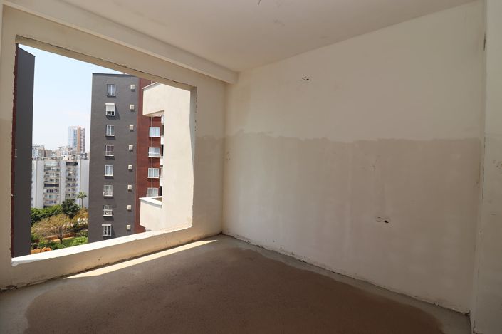 Image No.34-2 Bed Apartment for sale