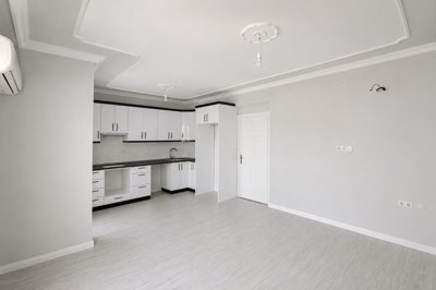 Interior 4