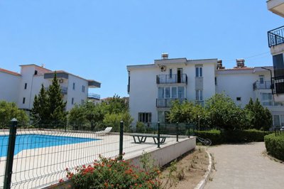 Exterior 6