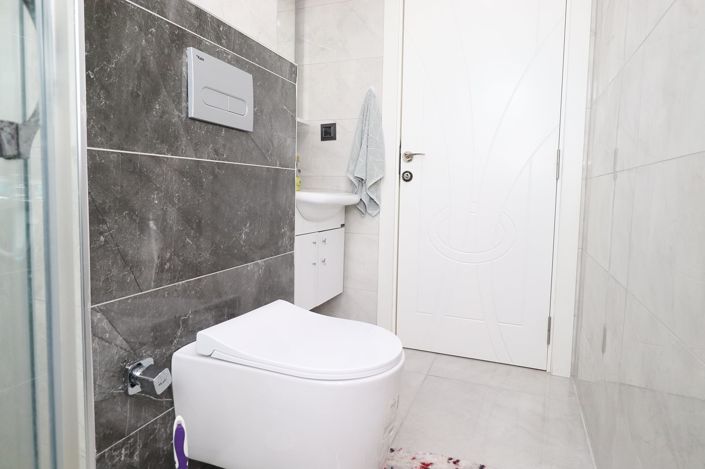 Image No.20-3 Bed Apartment for sale