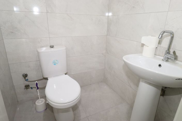 Image No.21-3 Bed Apartment for sale