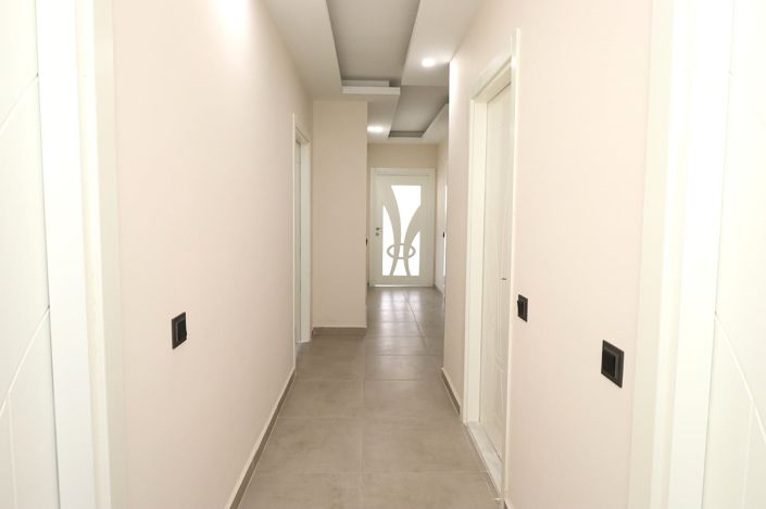Image No.22-3 Bed Apartment for sale
