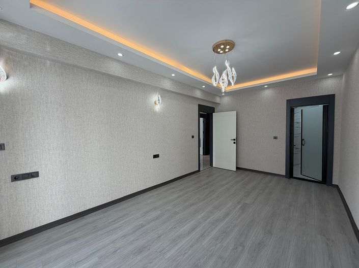 Image No.14-3 Bed Apartment for sale