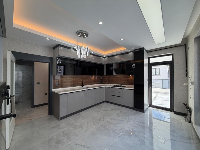 Image No.8-3 Bed Apartment for sale