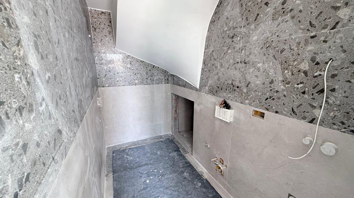 Image No.30-4 Bed House/Villa for sale