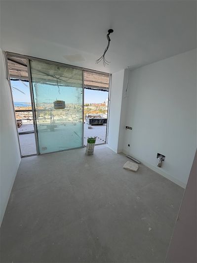 Image No.21-2 Bed Apartment for sale