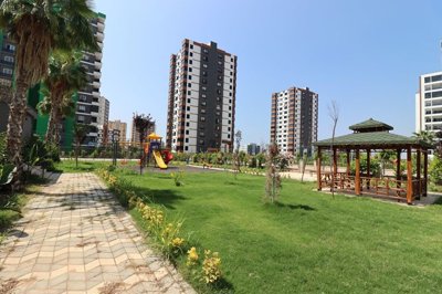 Exterior 11