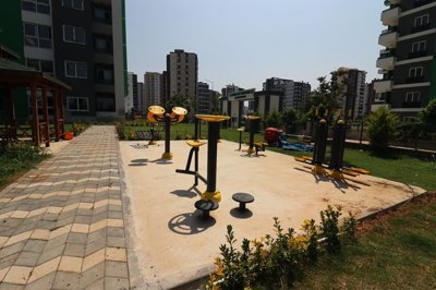 Exterior 12