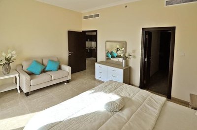 Interior 2