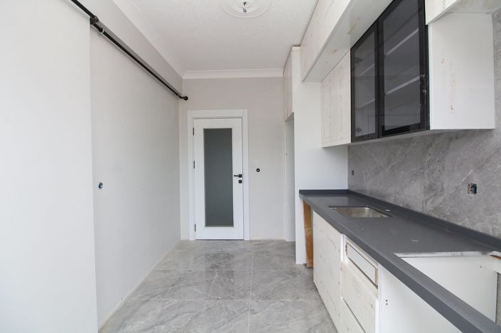 Image No.5-2 Bed Apartment for sale