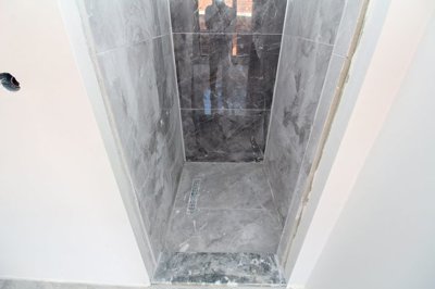 Interior 12