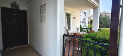 Exterior 9