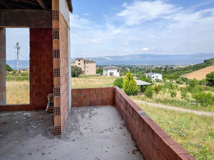 Image No.10-House/Villa for sale