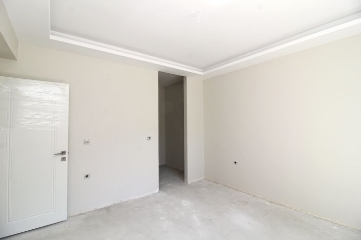 Image No.10-3 Bed Apartment for sale