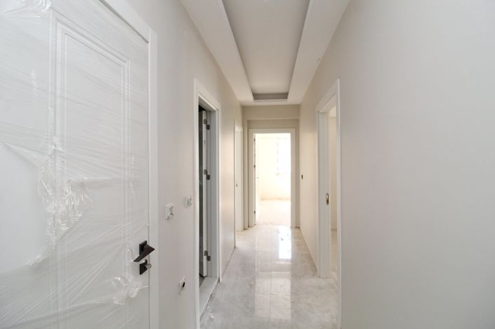 Image No.15-3 Bed Apartment for sale